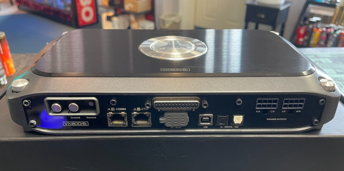 JL Audio VX800/8i 8 Ch. Class D FullRange Amplifier with Integrated D